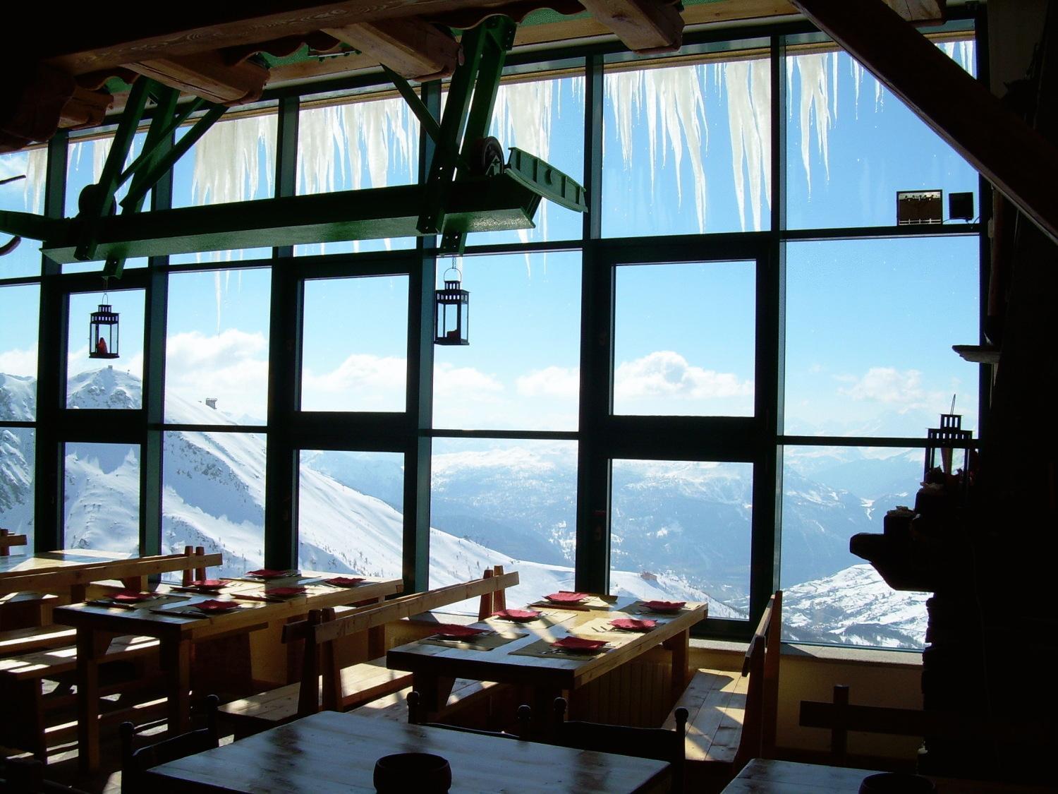 Hotel Tana Della Volpe Sestriere Esterno foto