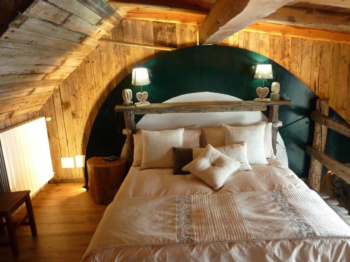 Hotel Tana Della Volpe Sestriere Esterno foto