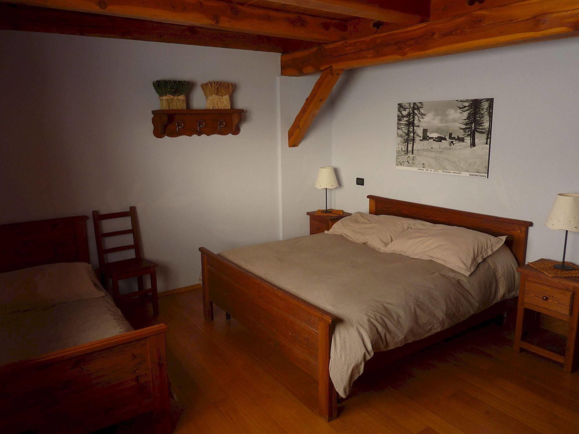 Hotel Tana Della Volpe Sestriere Esterno foto