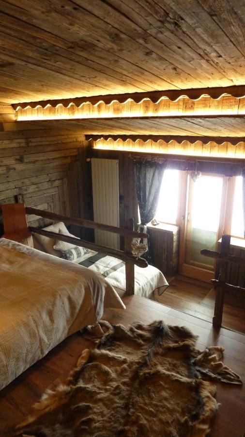 Hotel Tana Della Volpe Sestriere Esterno foto